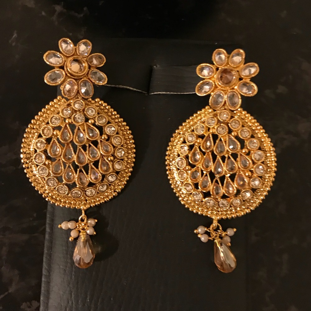 Gold champagne big Indian Bollywood earrings nwot